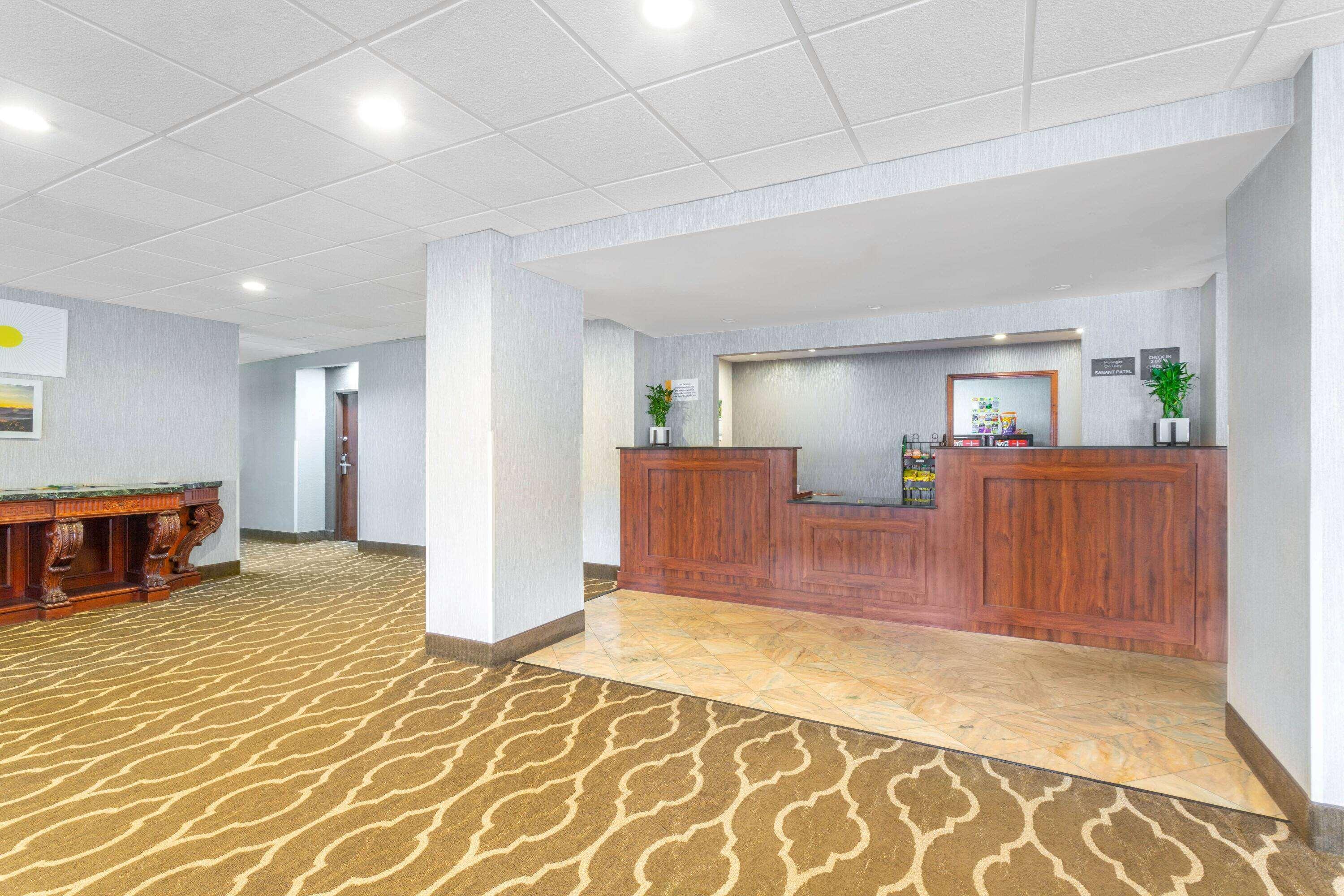 Days Inn By Wyndham Blairsville Dış mekan fotoğraf