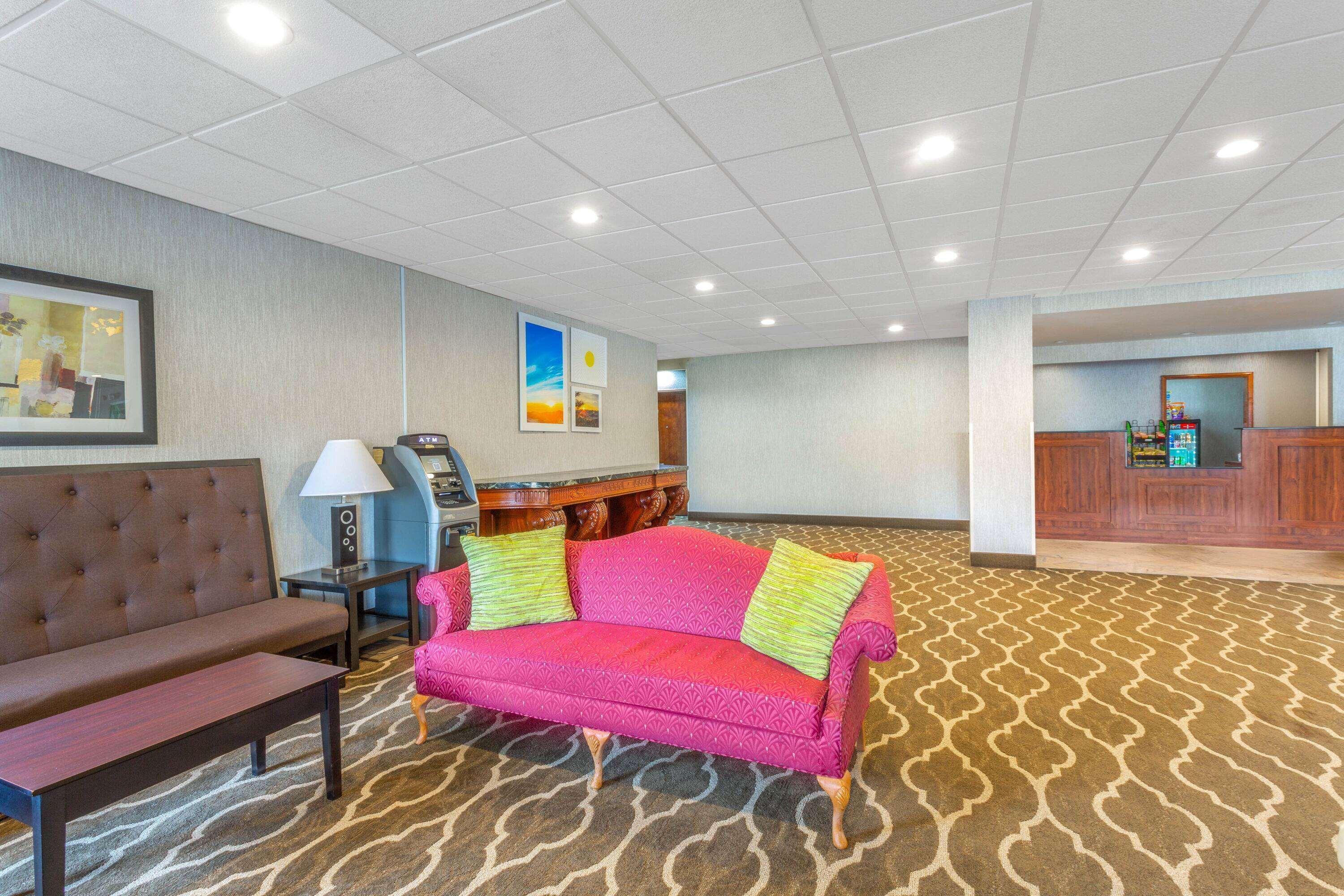 Days Inn By Wyndham Blairsville Dış mekan fotoğraf